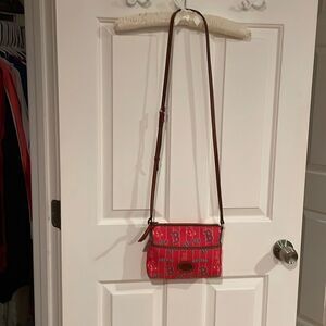 Dooney & Bourke Red Sox Ginger Crossbody ⚾️❤️